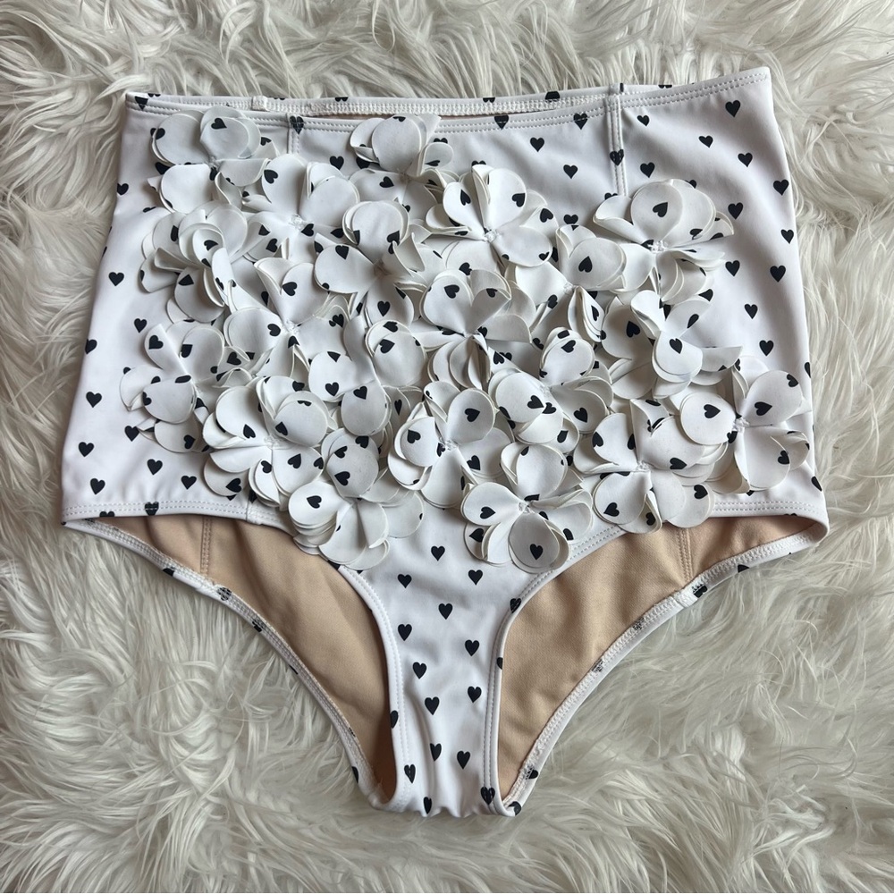 HTF Kortni Jeane Black Heart 3D Flower White High-Waisted Bikini Bottom Swim